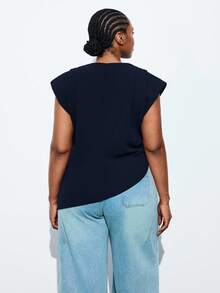 Maija Plus Size Summer Fashion Solid Color Wide Shoulder Asymmetric Hem Tank Top - Navy Blue - View 3