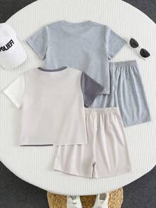 SHEIN 4件組兒童夏季服裝套裝，小男孩藍色條紋拼接休閒可愛套裝，包含T恤和3條短褲，適合度假、上學、居家、旅行 - 彩色 - 查看 3