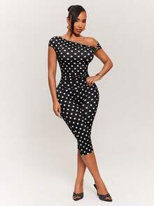 Radiana Sexy Casual Minimalist Black & White Polka Dot Jumpsuit, Asymmetrical Asymmetrical Shoulder Tight Jumpsuit, Gold Metal Buckle Decor Jumpsuit, Casual Jumpsuit, Casual Wear, Casual Pants, 3/4 Length Jumpsuit, Tight 3/4 Pants, High Elasticity Knit Fabric, Body-Hugging Silhouette, Suitable For Casual Outings, Shopping, Dates, Gatherings, Parties, Nightclubs, Cocktail Events, Urban, Commuting, Holiday Trips - Black and White - View 5