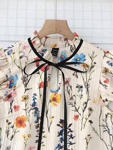 SHEIN Franclia 女款紋理花卉印花繫帶前甜美法式度假風襯衫 - 彩色 - 查看 4