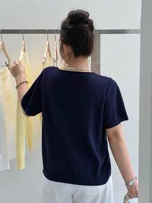 Dazy Plus Solid Color Polo Collar Fitted Short Sleeve Knit Top, Spring/Summer/Autumn - Navy Blue - View 2