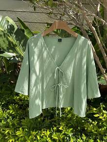 SHEIN EZwear 大码女式薄荷绿系带短袖衬衫，绿色系带罩衫，薄荷绿雪纺罩衫，绿色沙滩罩衫，返校季，休闲外套 - 薄荷綠 - 查看 1
