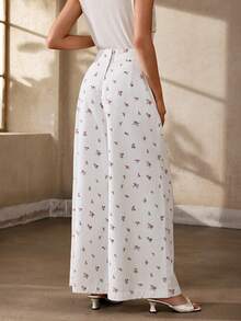 SHEIN Holidaya Jeans casuales anchos y sueltos con pliegues y estampado floral diminuto para mujer - Blanco - Ver 8