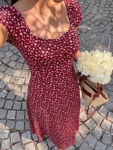 Flirla 藏蓝色碎花方领花瓣袖直筒短袖中长连衣裙女装 - 酒紅色 - 查看 1