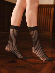Bisouelle 3 paires de chaussettes hautes pour femmes à motif floral rayé en maille, sexy et mignonnes, convenant pour un port quotidien, confortables - Noir - Voir 6