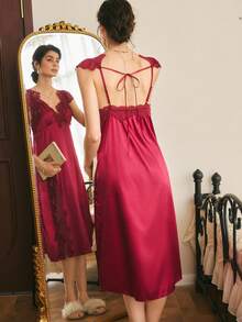 Côtesoire Elegant And Noble French Romantic Lace Patchwork Backless Tie Hollow Out Ruffle Satin Women Nightgown - Burgundy - View 1