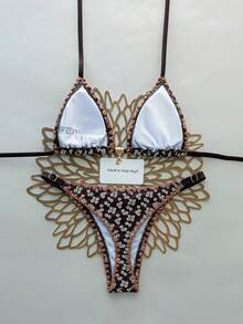 Swim Mod 新款女款優雅奢華波希米亞度假風 2 件式清新淺藍色紋理手工刺繡三角比基尼套裝，白色雛菊刺繡、棕色對比縫線飾邊與海星金屬吊飾，可調節性感三角褲底附滑塊細節，彈性泳裝面料，適合夏季海灘度假、泳池派對、音樂節、母親節/婚禮假期、春假穿搭 - 棕色 - 查看 6
