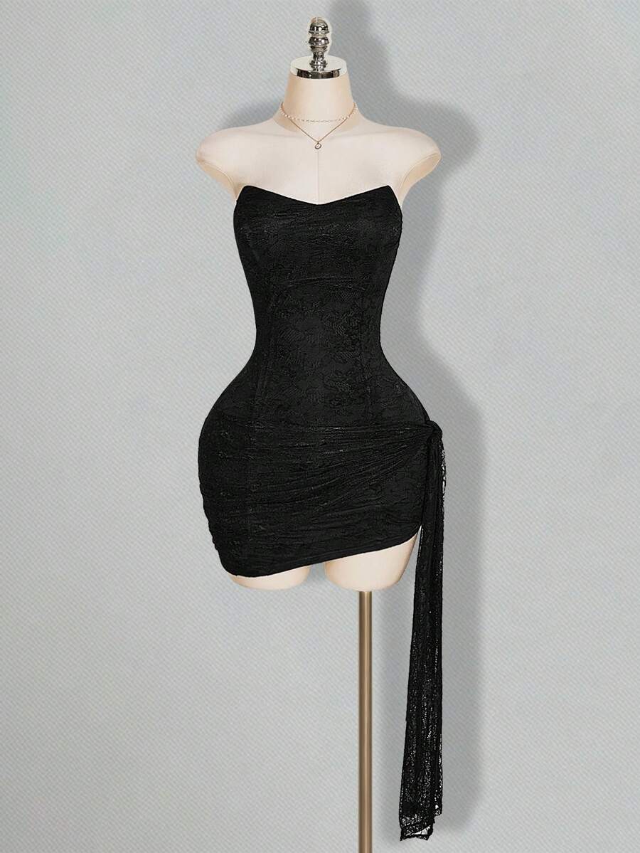 SHEIN ICON 女款素色抓皺時尚約會派對迷你抹胸洋裝 - 黑色 - 查看 1