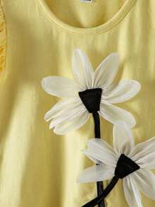 SHEIN 少女可愛3D花朵裝飾T恤，適合日常穿著、外出、休閒 - 芥末黃 - 查看 5