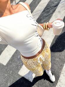Muchica Women's Leopard Print Pocket Drawstring Waist Casual Wide Leg Bermuda Shorts - Pale Yellow - View 4