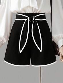 GlowEve CURVE Plus Size Casual Elegant Versatile Color Block Shorts For Women Beach Vacation Black And White Summer - Black and White - View 3