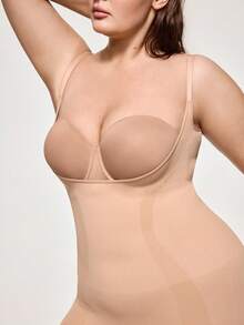 SHEIN 1 chiếc quần định hình không đường may size lớn cho nữ, kiểm soát bụng, hở ngực - Màu be - Xem 5