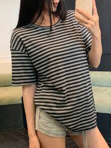 DAZY 春夏秋款女式寬鬆休閒街頭風灰色細條紋拼色拼接基礎款音樂節度假風長短袖T恤 - 灰色 - 查看 9
