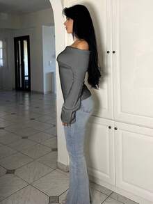 Vassilux Sweater Pullover Wanita Kasual Warna Polos dengan Lipatan di Bahu, Musim Gugur - Grey - View 6