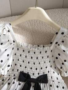 SHEIN Elladie kids 1pc Girls Polka Dot Print Square Collar Petal Sleeve Dress, Cute & Fashionable Beach Dress For Summer Vacation - Black and White - View 2