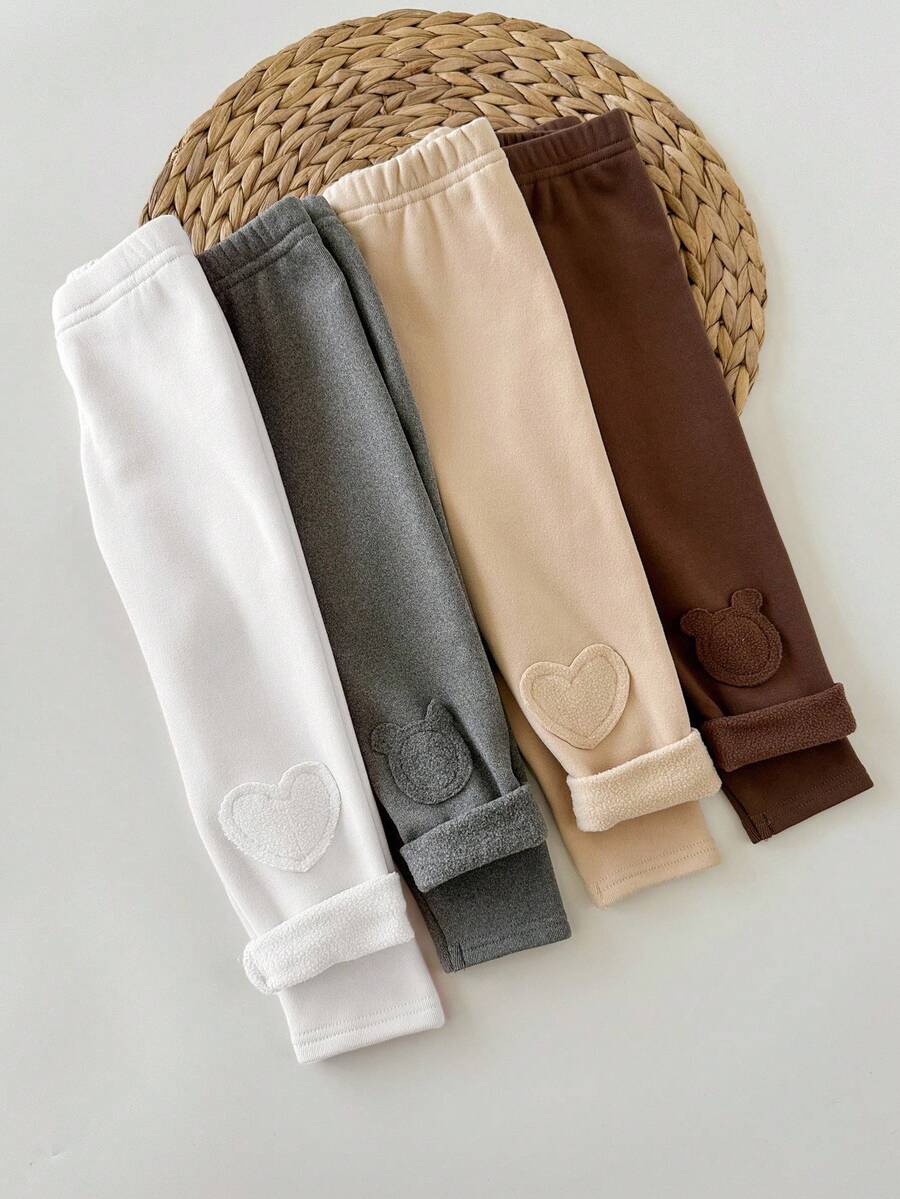 SHEIN 女童 4件組可愛針織愛心圖案內搭褲套裝,夏季百搭,適合戶外、學校、日常休閒與開學季 - 彩色 - 查看 1