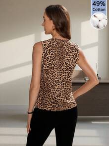 Editum Women's V-Neck Sleeveless Wide Strap Leopard Print Fashion Shirt - Multicolor - View 2