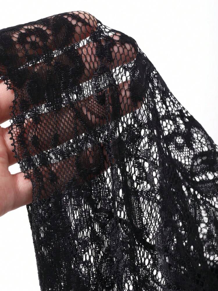 Dazy Plus Plus Size Women's Black Lace Camisole With Adjustable Straps, Padded, Sexy, Suitable For Spring And Summer