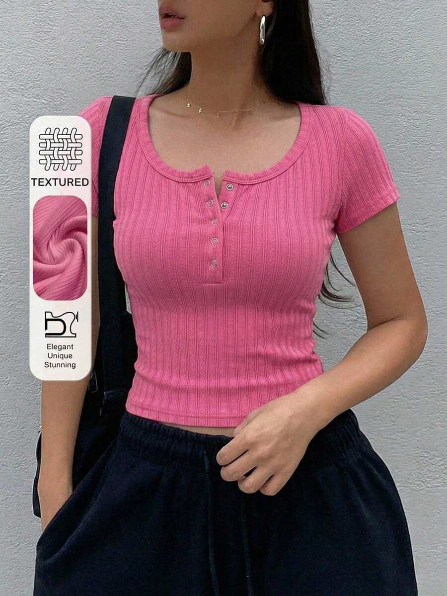 DAZY 休閒純色短袖T恤,夏季百搭可愛上衣 - 玫紅色 - 查看 1