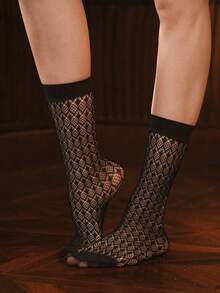 Bisouelle 3 paires de chaussettes hautes pour femmes à motif floral rayé en maille, sexy et mignonnes, convenant pour un port quotidien, confortables - Noir - Voir 9