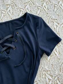 Franclia Áo thun nữ dáng casual màu trơn thắt nơ phía trước - Màu xanh hải quân - Xem 5