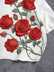 Manfinity ZONE917 Plus Size Boxy Cropped Loose Faux Embroidered Red Rose Floral Print White Short Sleeve Shirt, Suitable For Spring & Summer, Gift For Friends - Multicolor - View 4