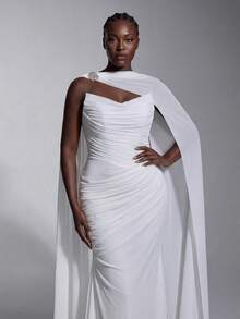 Elitara Plus Size Elegant White Dignified Strapless Pleated Fish Tail Maxi Wedding Dress With Luxurious Rhinestone Decor (Detachable Neck Hanging Piece), Slimming Effect For Bride - White - View 6