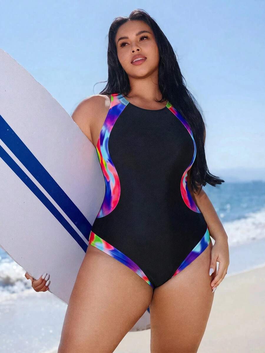 Swim SPRTY 2026 Nouveau Maillot de bain une pièce pour femmes grandes tailles, pour l'été, les vacances et les sports. Imprimé abstrait patchwork avec couleurs contrastées amincissantes. Contrôle du ventre, coupe rembourrée amovible. Maillot de bain une pièce flatteur pour les grandes tailles, idéal pour la plage, les vacances et les sports - Multicolore - Voir 1