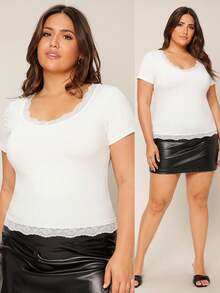 SHEIN BASICS Plus Size Summer Casual Solid Color Lace Trim T-Shirt Gym Brown - White - View 1