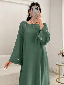 Yasmyna Floral Embroidered Bubble Dress, Elegant Arabic Style - Dark Green - View 3