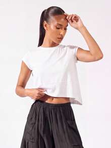 SHEIN BASICS Sports SUMMER Outdoors Basic  With  Jersey - White - View 2