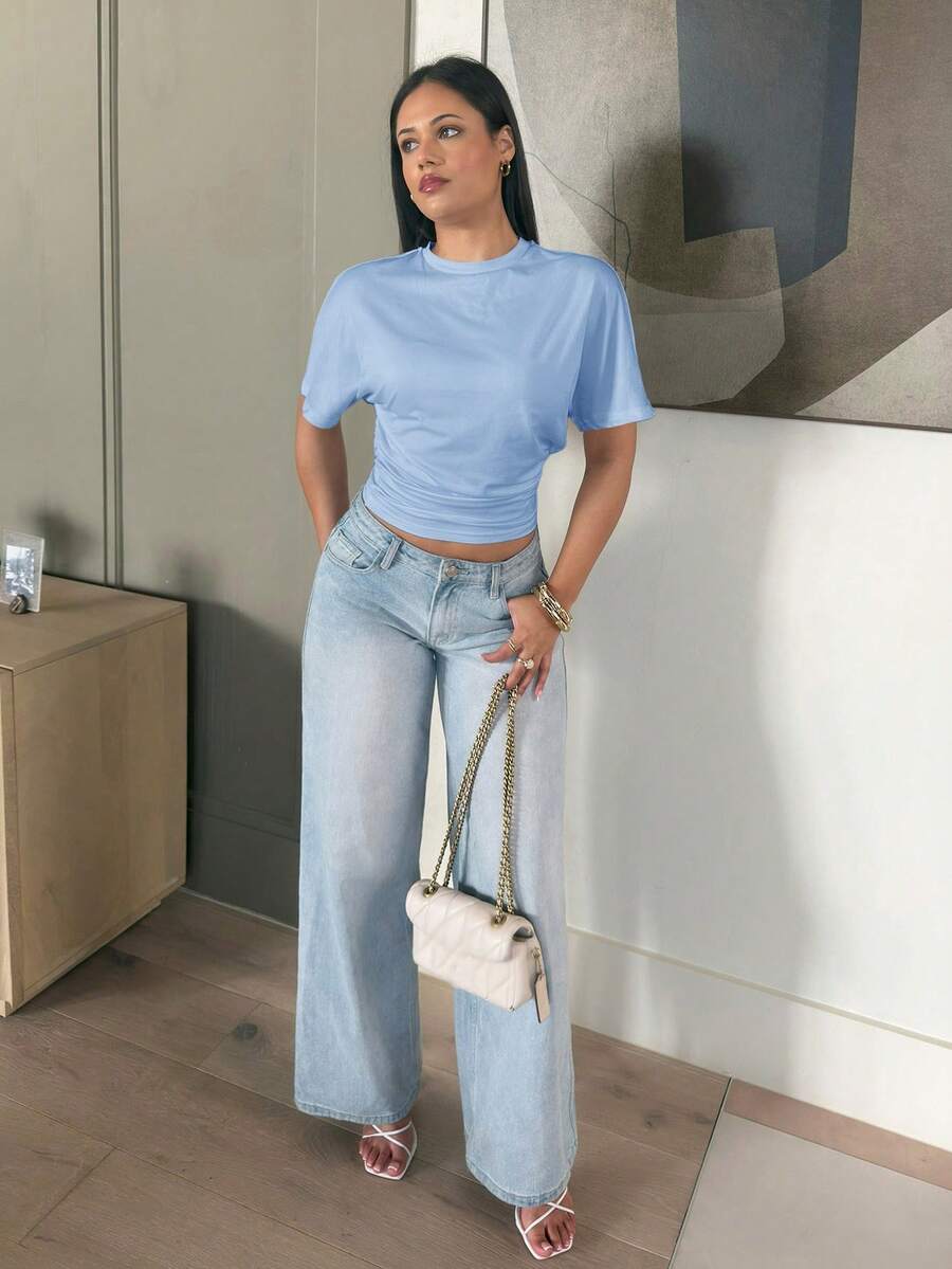 leahseptember 女士夏季极简主义 Y2K 基础日常休闲返校街头风弹力白色宽松褶皱短款T恤 - 淺藍色 - 查看 1