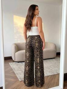 Hourglow Estampa de Onça Plus Size para Uso Casual Diário e Visual Relaxado de Férias - Castanho - Visão 5