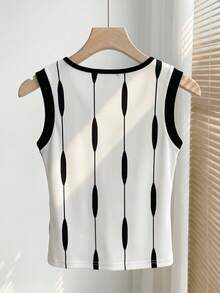 SHEIN Franclia 女款圓領拼接色休閒百搭日常穿著T恤 - 黑與白 - 查看 3