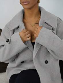 SAYEHFBABY 女士超大翻领装饰纽扣长袖外套 - 淺灰色 - 查看 3