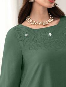 Yasmyna Floral Embroidered Bubble Dress, Elegant Arabic Style - Dark Green - View 2