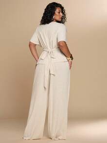 SHEIN BAE CURVE Conjunto de top con cuello cruzado y cintura ceñida, y pantalones de pierna ancha, de unicolor, para vacaciones y uso diario, tallas grandes, primavera/verano - Albaricoque - Ver 3