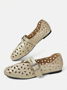 CUCCOO CHICEST Women's Hollow Embroidery, Buckle, Comfortable Flat Shoes - Gold - View 6