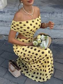 Firerie Vestido largo súper elegante y sexy con estampado de lunares marrones sobre base amarilla, con hombros descubiertos, fruncido y calado. Adecuado para vacaciones, invitada de boda, vestido de cumpleaños, salida, ceremonia de graduación, regreso a casa, vacaciones, fiestas y otras ocasiones. - Multicolor - Ver 2