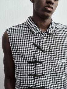 ROMWE MEN Street Life 2026 Men's Houndstooth Casual Frog Button Vest - Black and White - View 2