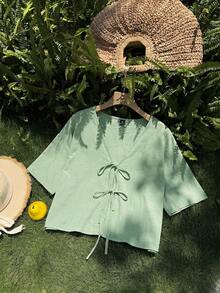 SHEIN EZwear 大码女式薄荷绿系带短袖衬衫，绿色系带罩衫，薄荷绿雪纺罩衫，绿色沙滩罩衫，返校季，休闲外套 - 薄荷綠 - 查看 3
