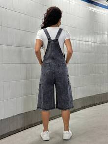 青少年女孩時尚休閒Y2K復古酷街頭寬鬆毛邊後背帶黑灰色牛仔短褲 青少女服飾 日常穿搭 春夏電音節慶街頭風穿搭 - 黑色 - 查看 2
