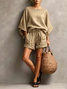 SHEIN Franclia 2件組休閒夏季套裝，圓領蕾絲飾邊寬鬆上衣與短褲套裝，卡其色上衣 + 卡其色短褲，適合通勤、度假、海灘、休閒穿著，春/夏卡其色時尚套裝，2合1時尚短褲，高腰設計修飾比例，微寬腿顯優雅顯瘦，適合通勤、日常穿著、夏季、派對、海灘、約會、畢業、商務、教師制服，休閒長褲套裝，優雅休閒長褲套裝，時尚上衣 - 棕色 - 查看 5