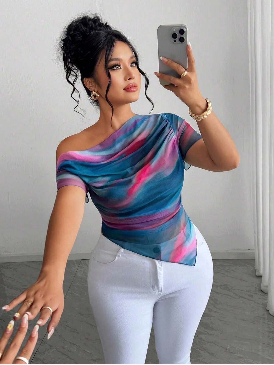 Elenzga 女士大码T恤,艺术渐变网纱不对称肩部设计,优雅印花上衣,女士大码上衣,女士单肩上衣,女士最新款上衣,女士休闲上衣,女士夏季上衣,Yk2k上衣,女士穿搭,女士最新穿搭 - 彩色 - 查看 1