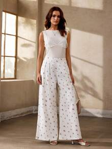 SHEIN Holidaya Jeans casuales anchos y sueltos con pliegues y estampado floral diminuto para mujer - Blanco - Ver 10