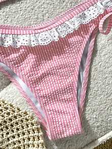 Swim Mod 女款甜美條紋蕾絲拼接珠飾背心上衣與三角比基尼泳褲2件式泳裝套裝，適合度假 - 粉色 - 查看 6