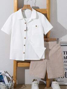 SHEIN 2件組兒童/青少年男孩通勤休閒紋理條紋領襯衫與條紋短褲套裝，舒適時尚，適合居家、學校與外出，春/夏季 - 白色 - 查看 6