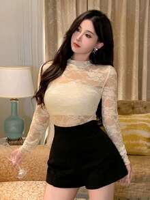 DAZY 夏季圓領長袖全透蕾絲面料修身純色米色性感女款上衣 - 杏色 - 查看 5