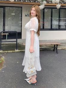 Bijouette 大尺碼女款圓點V領短袖優雅洋裝 - 白色 - 查看 5