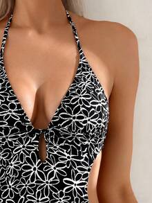 Oceva Spring/Summer Beach Floral Print Colorblock Sexy One-Piece Swimsuit - Black and White - View 3